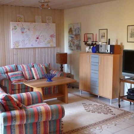 Ferienwohnung Rehgarten Momlingen エクステリア 写真