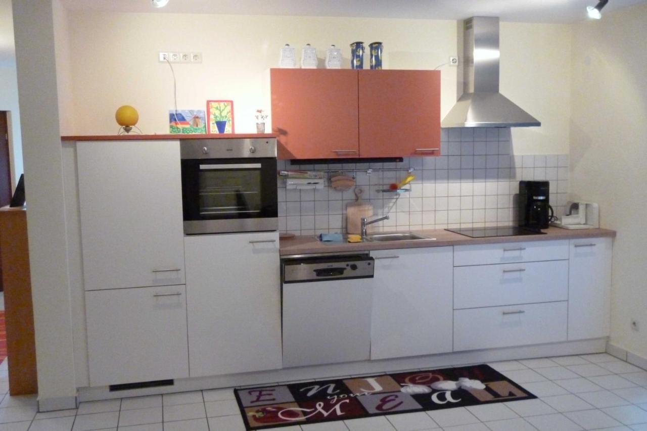 Ferienwohnung Rehgarten Momlingen エクステリア 写真