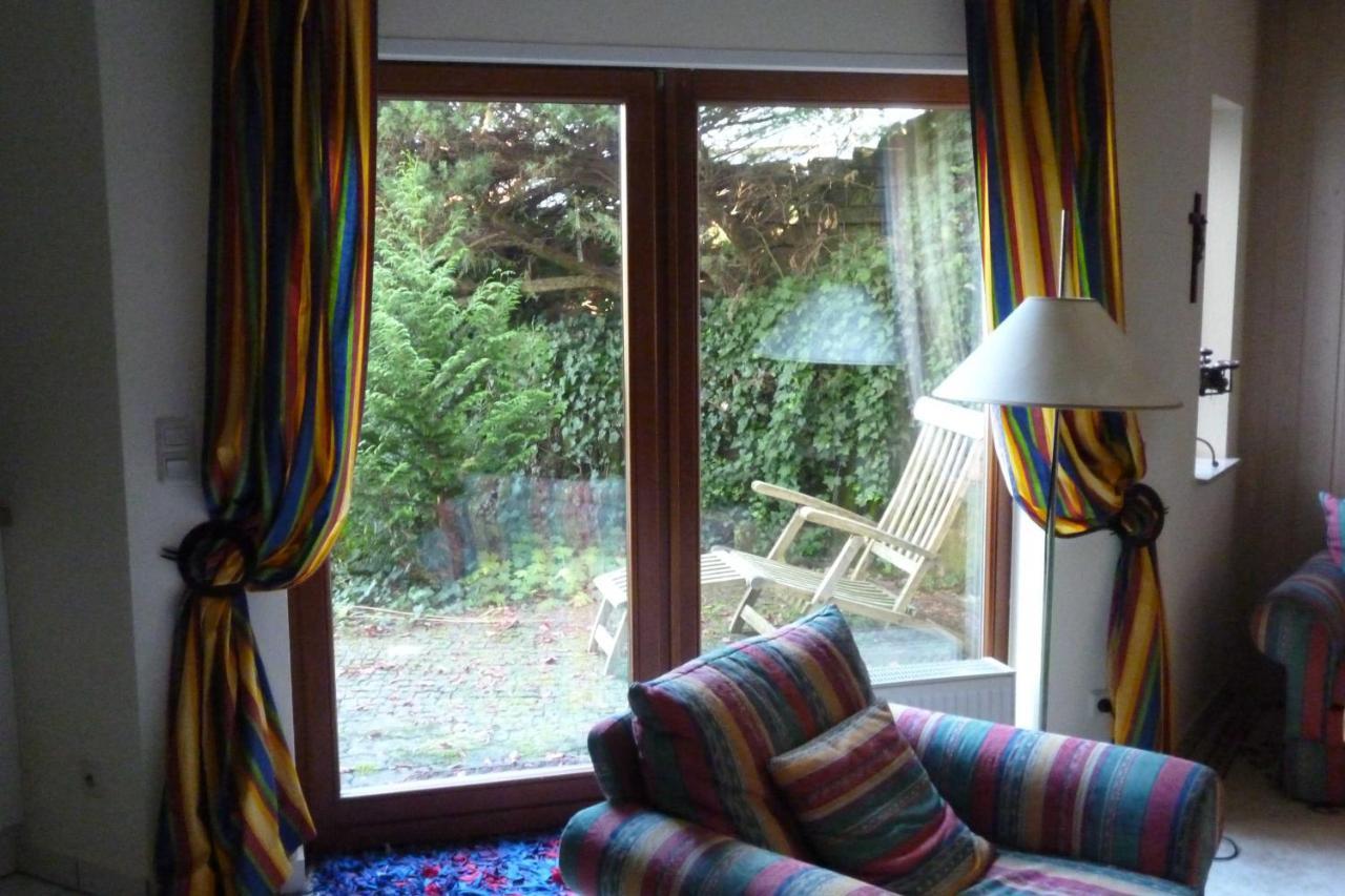 Ferienwohnung Rehgarten Momlingen エクステリア 写真